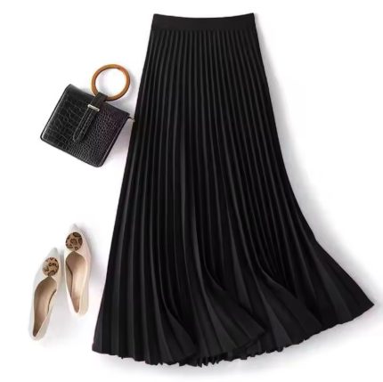 Pleated Skirt Solid Black